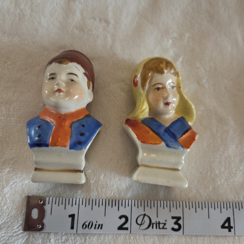 Salt & Pepper Shakers Man and Woman Bust Vintage Made In Occupied Japan Ceramic - Picture 9 of 10